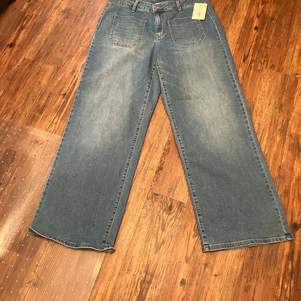 NWT Mid Rise Straight Wide Leg Jean by Nurture Size 12P
